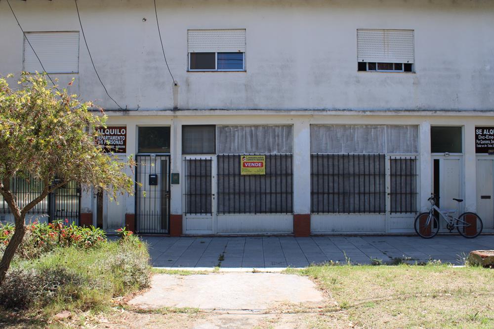 Local vivienda 2 ambientes –  VENTA