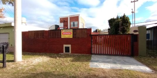 4 Departamentos en block, 2° monoambientes y 2° de 3 ambientes – VENTA