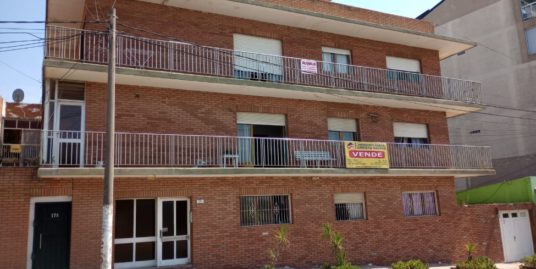 Departamento monoambiente con cochera – VENTA