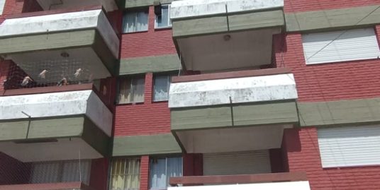 ID 1117 – Departamento 3 Ambientes C/ Cochera – Alquiler Temporario Riazor III