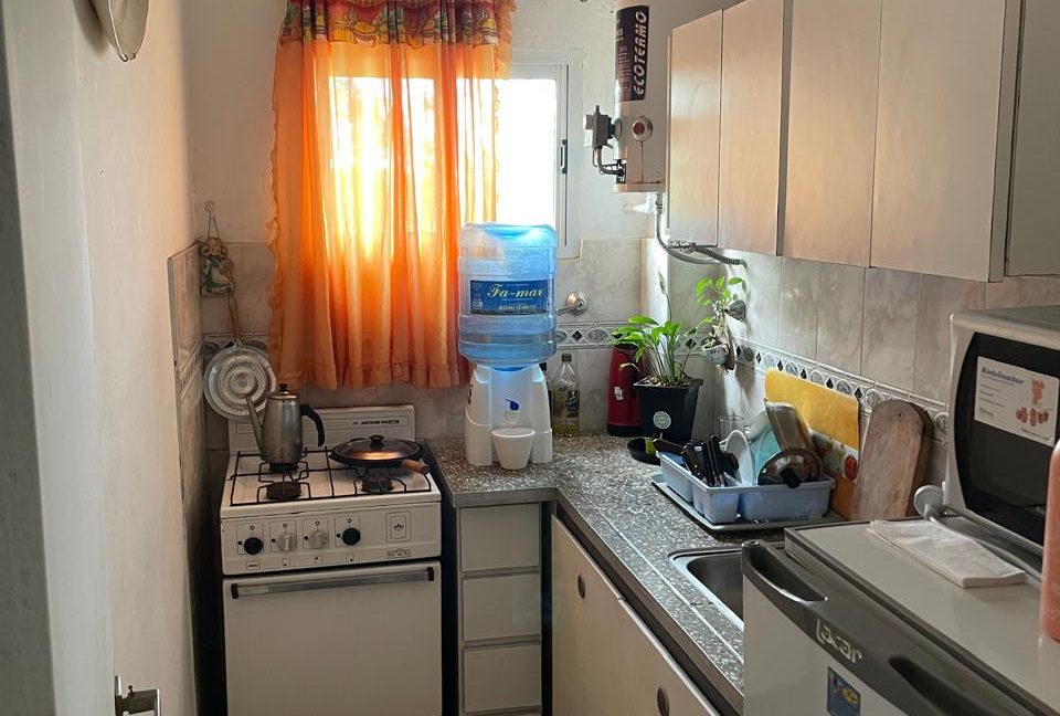 b5588ebd-b060-4728-9fc7-74904c282d9b