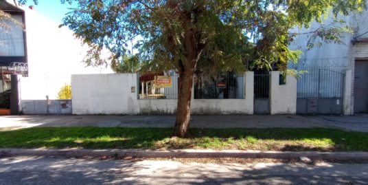 Casa 4 ambientes – VENTA