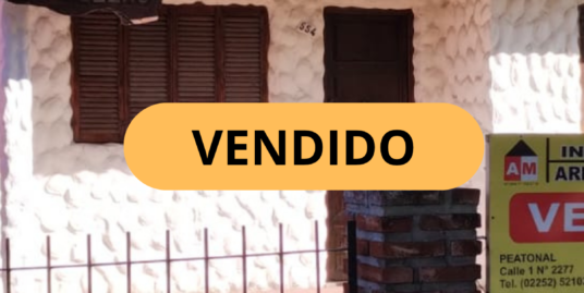 CASA 3 AMBIENTES – VENTA