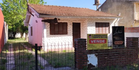 CASA 3 AMBIENTES – VENTA