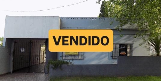 CASA 3 AMBIENTES – VENTA