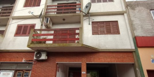 Departamento monoambiente con cochera descubierta – VENTA