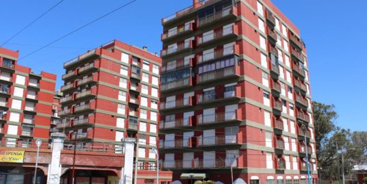 Departamento 2 ambientes con cochera – VENTA