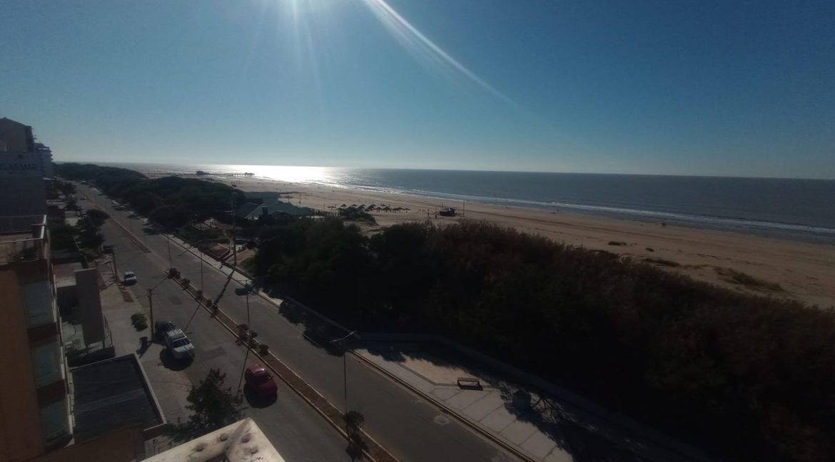 17028e29-44d7-4096-8127-5af073932d4e