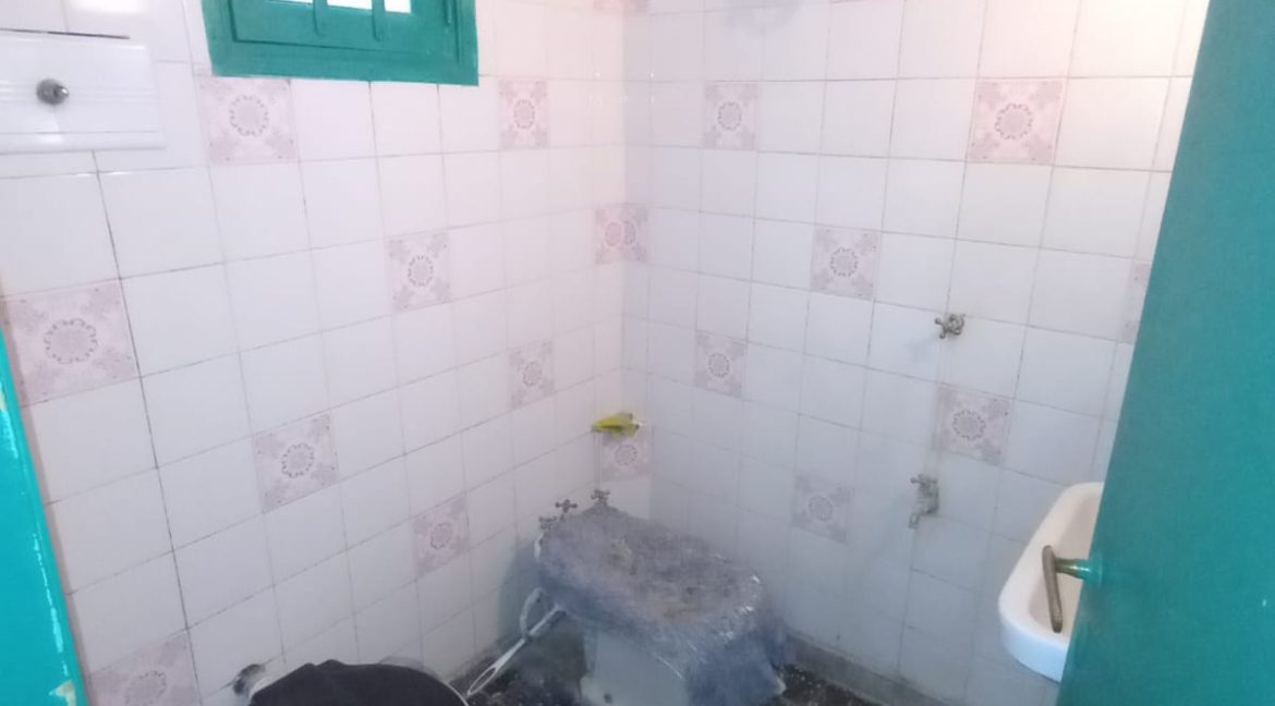 845a7123-dc8a-4996-983d-485521375fad