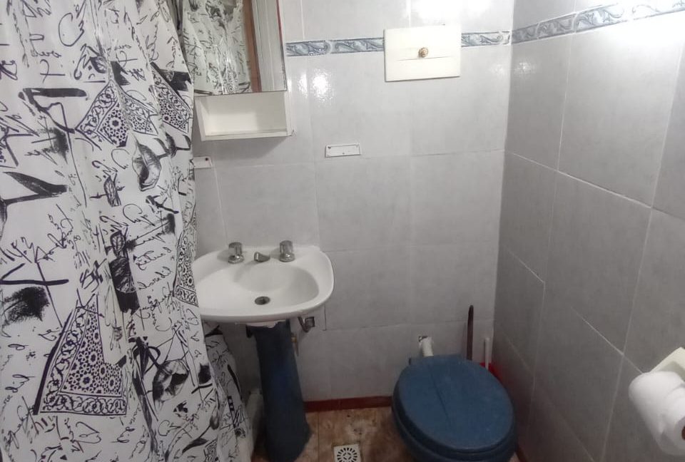 eb7e3484-f775-45c1-9c61-9e763f41ced9