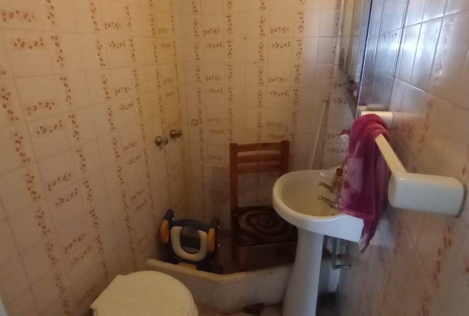 f48b49d5-d848-4872-823f-258fa0f403c7