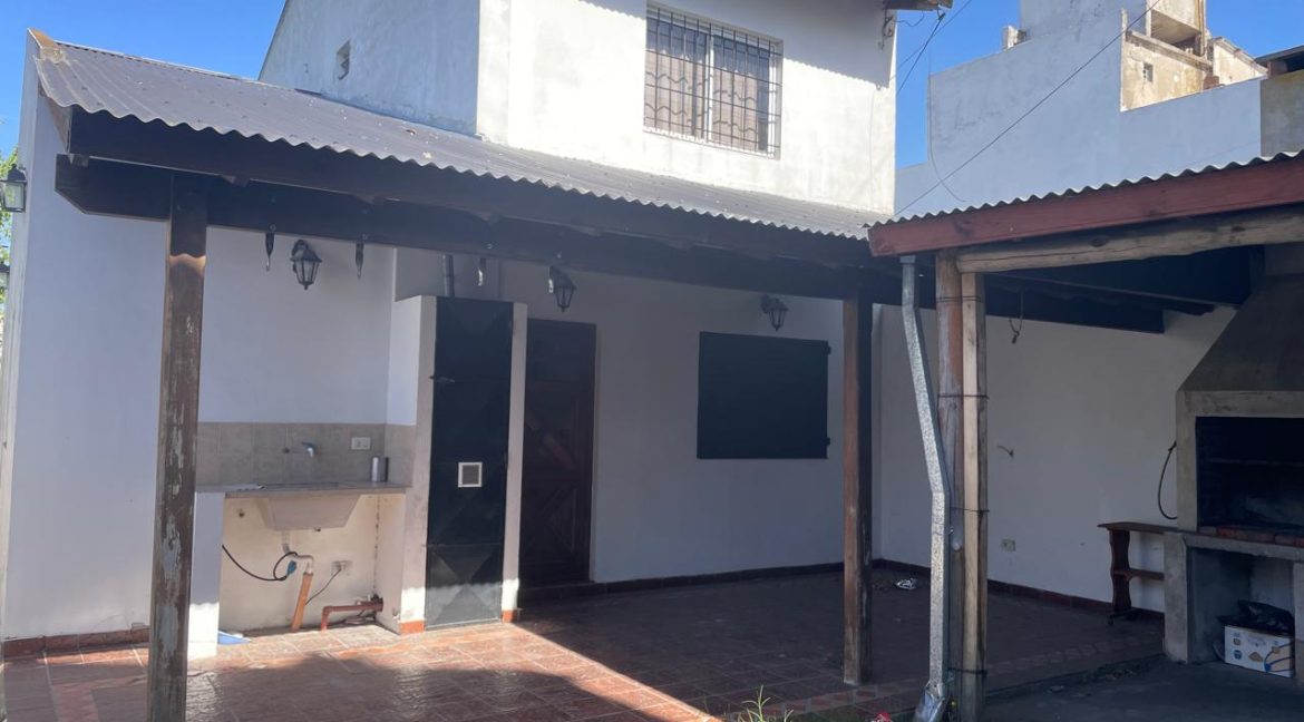 006e356a-6e0f-41f8-bc04-655a18f2d8e5