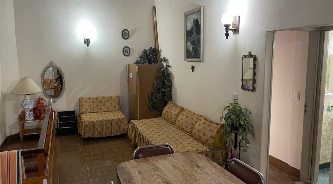 1c88bbbe-982b-4021-b176-f772d70285ce