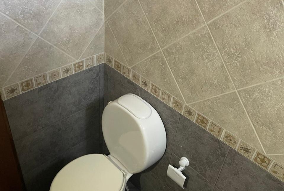 b86a9f9b-acef-4d3d-845b-5d3b6141526a