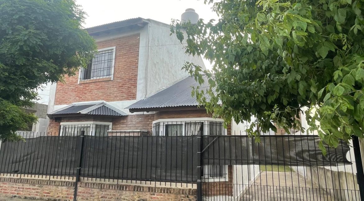 f060c3d6-1508-43c5-bdde-d6f2ff212793