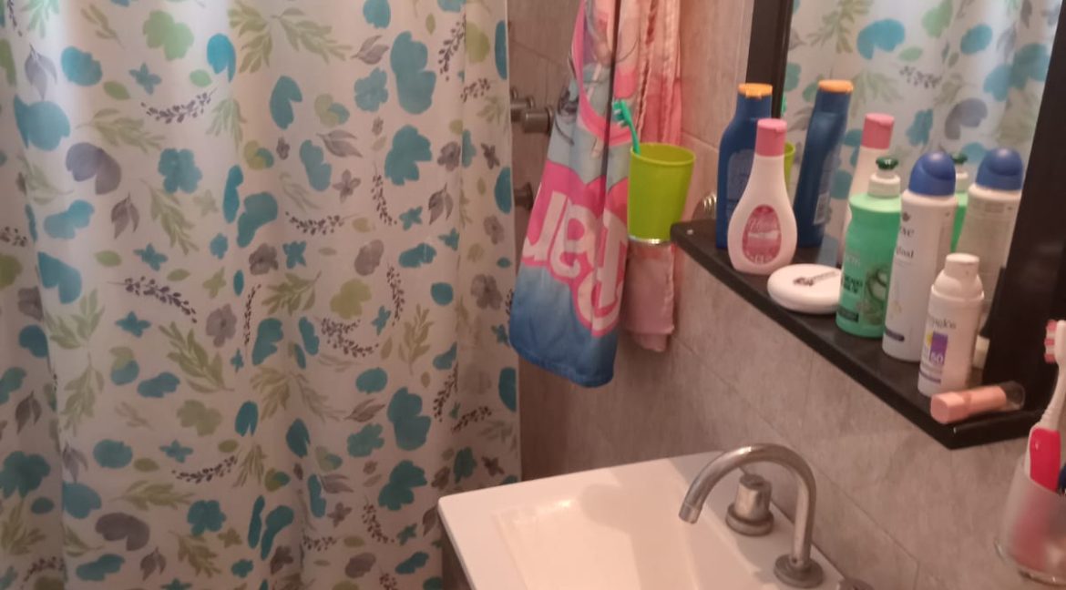 2f7bc9d8-bbdf-4769-9cba-d9b945cff760