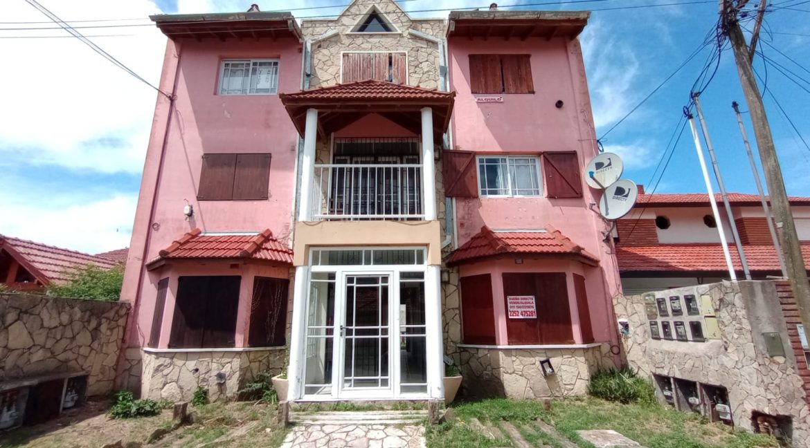 ab98c6ee-3807-4568-a3cd-4ca500c0a8a5