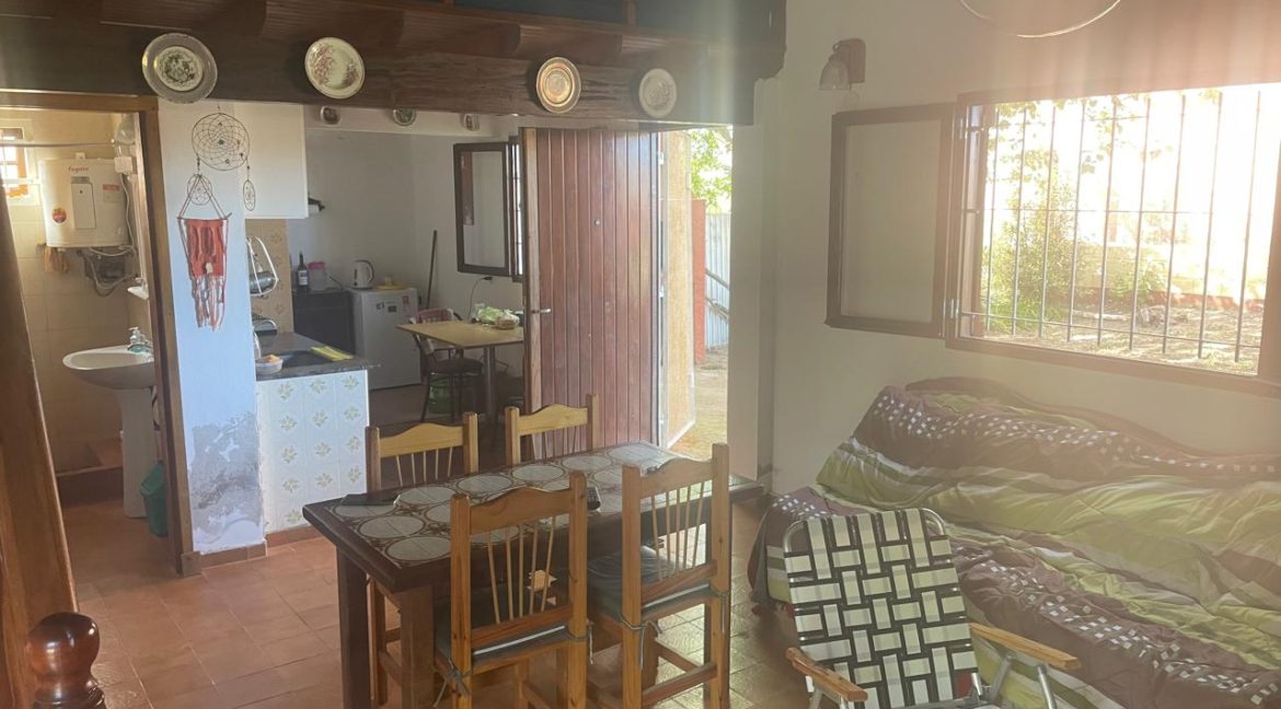 b1d6f44d-fd96-4c46-a264-3d82bfa4c9ae