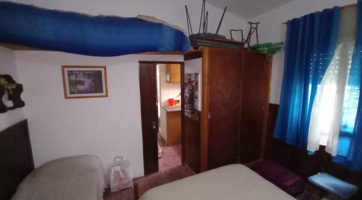 c680c86d-f37f-4a2e-a029-a3ff469bbe82