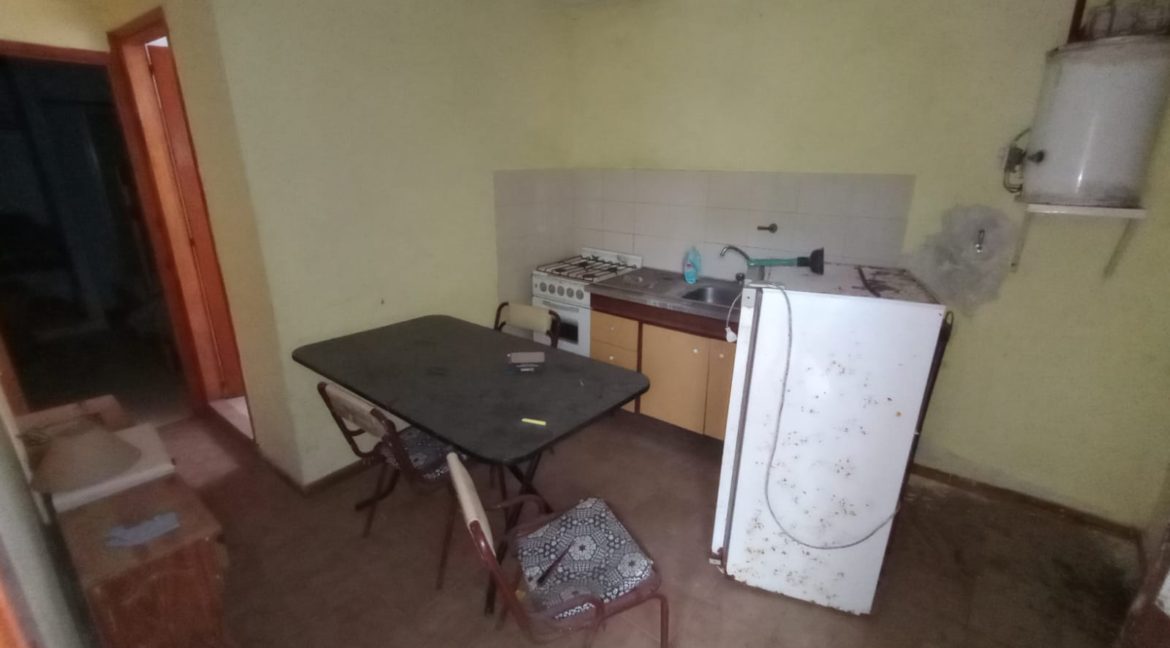 08fcaf4c-b4c4-4c21-88f0-07d79dc0d559