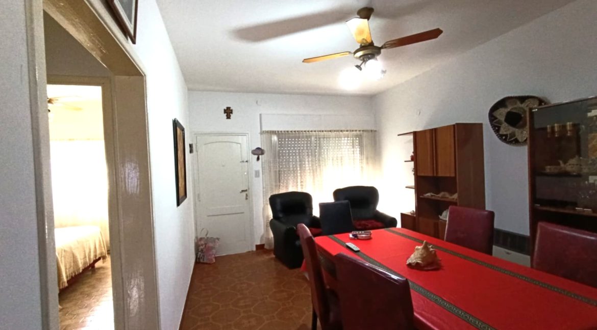 img_6987ae4fafba87.63510990