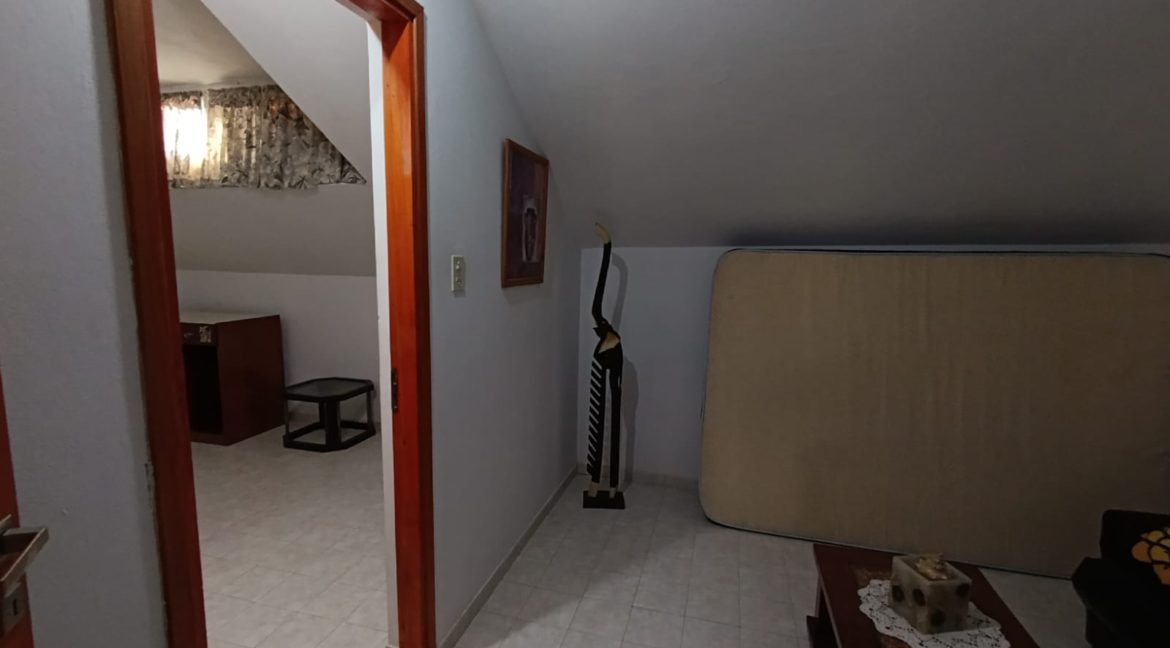 img_6987ae4fb24490.55527587