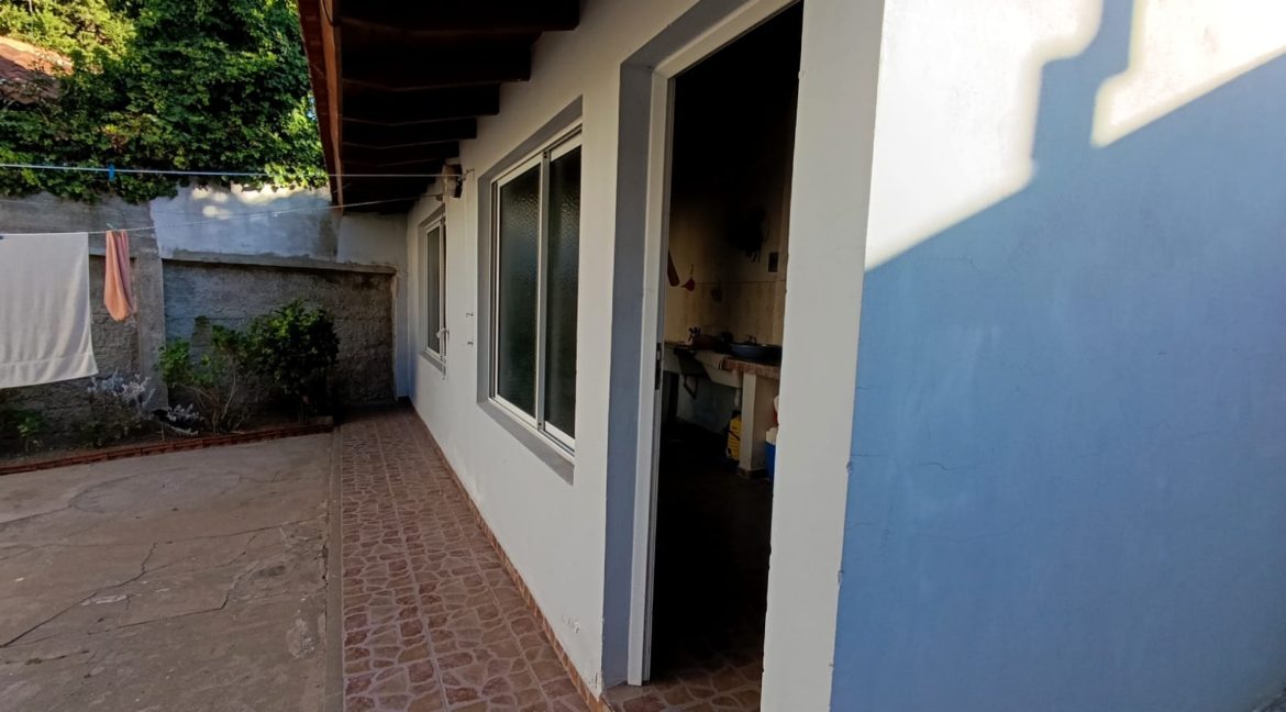 img_6987ae4fb2a7d5.64944741