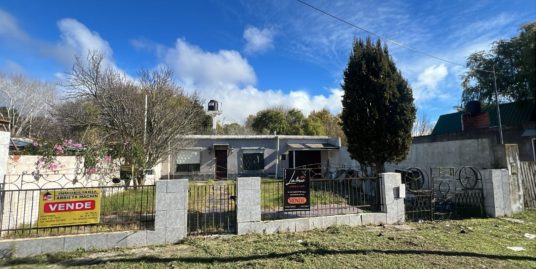 Casa 3 ambientes  a Reciclar- VENTA