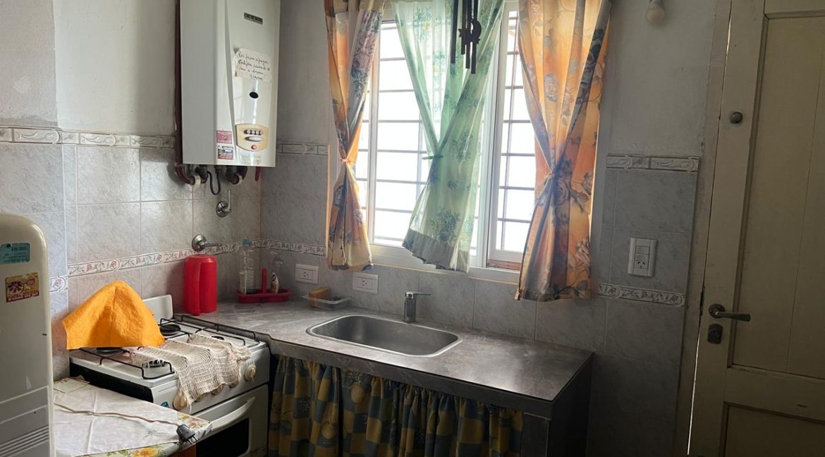 0f90aca4-f024-432f-8a99-8c23028ecc0c