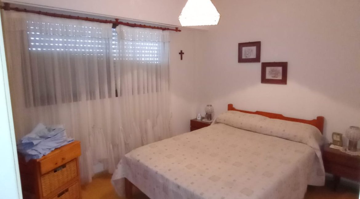 4d40382a-6d5e-409f-b337-69593322641e