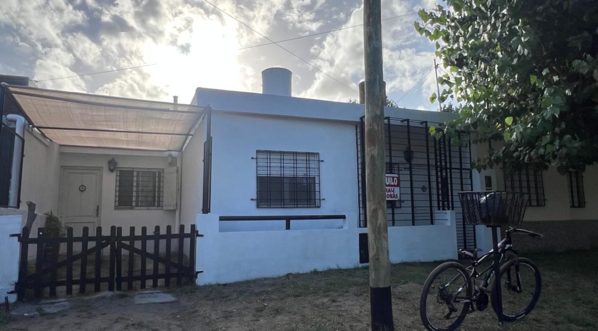 9ce51f58-b9a2-4d37-8f1f-b909ec119317