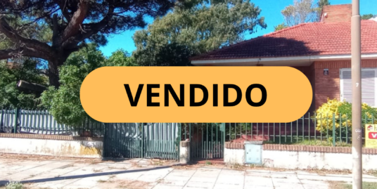 Casa 3 ambientes – VENTA