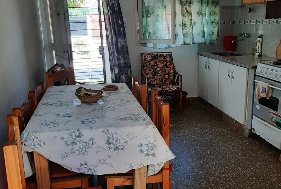 c385d99c-9c1b-4c1d-a221-d0c7a85fee79