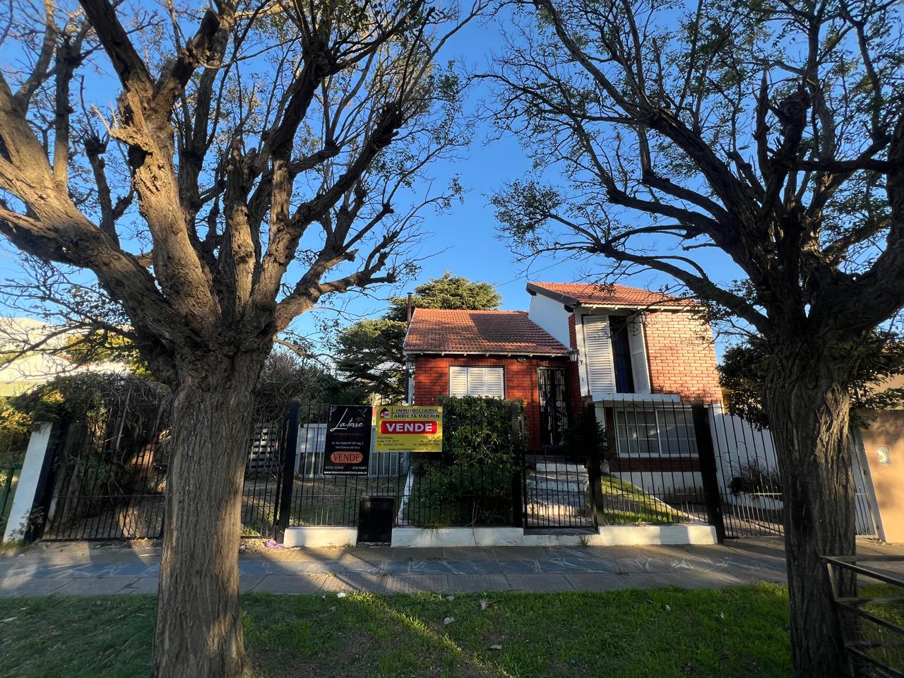 Casa 3 ambientes – VENTA