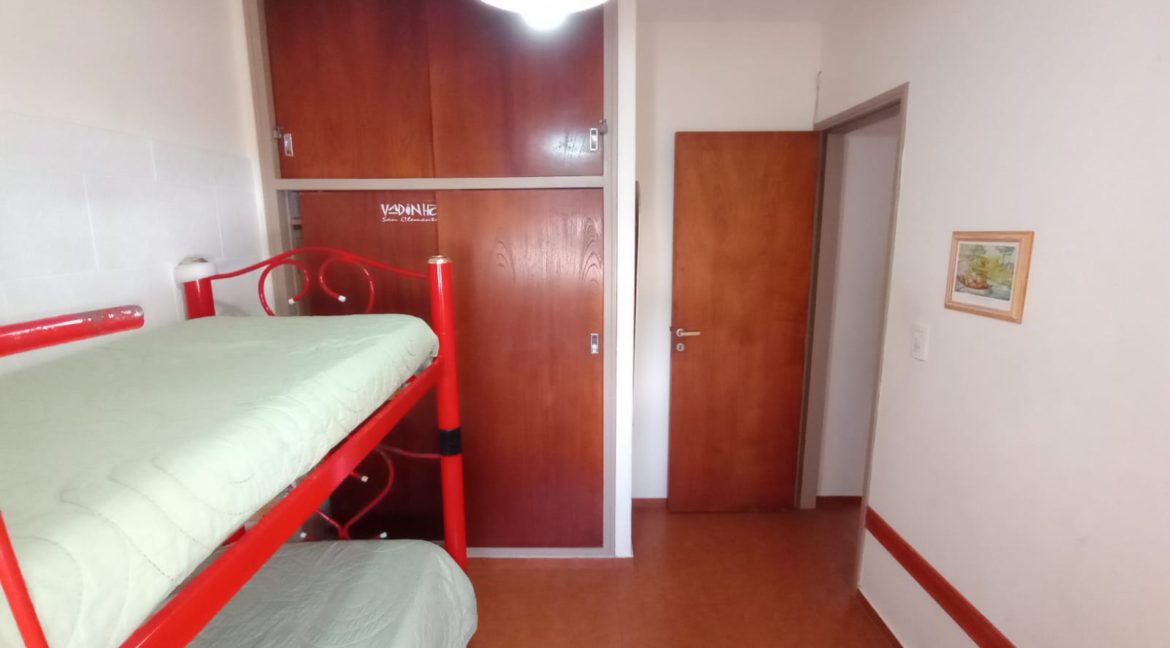 e527dd29-0256-4cde-84a5-cf3382c6fc2c